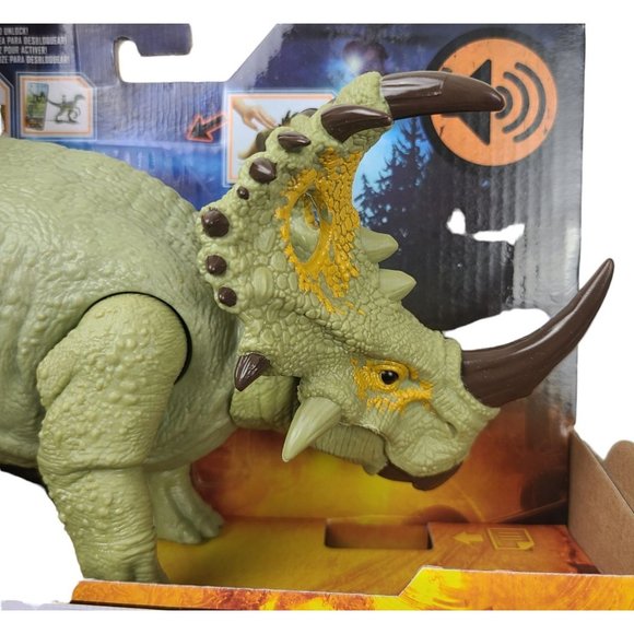 NEW Jurassic World Dominion Roar Strikers Sinoceratops Dinosaur Figure Roars - Picture 6 of 9